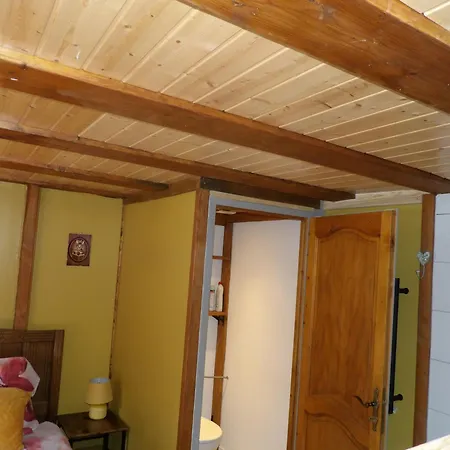 Au Calme A Vue Jardin, Parking & Wi-fi Gratuit *